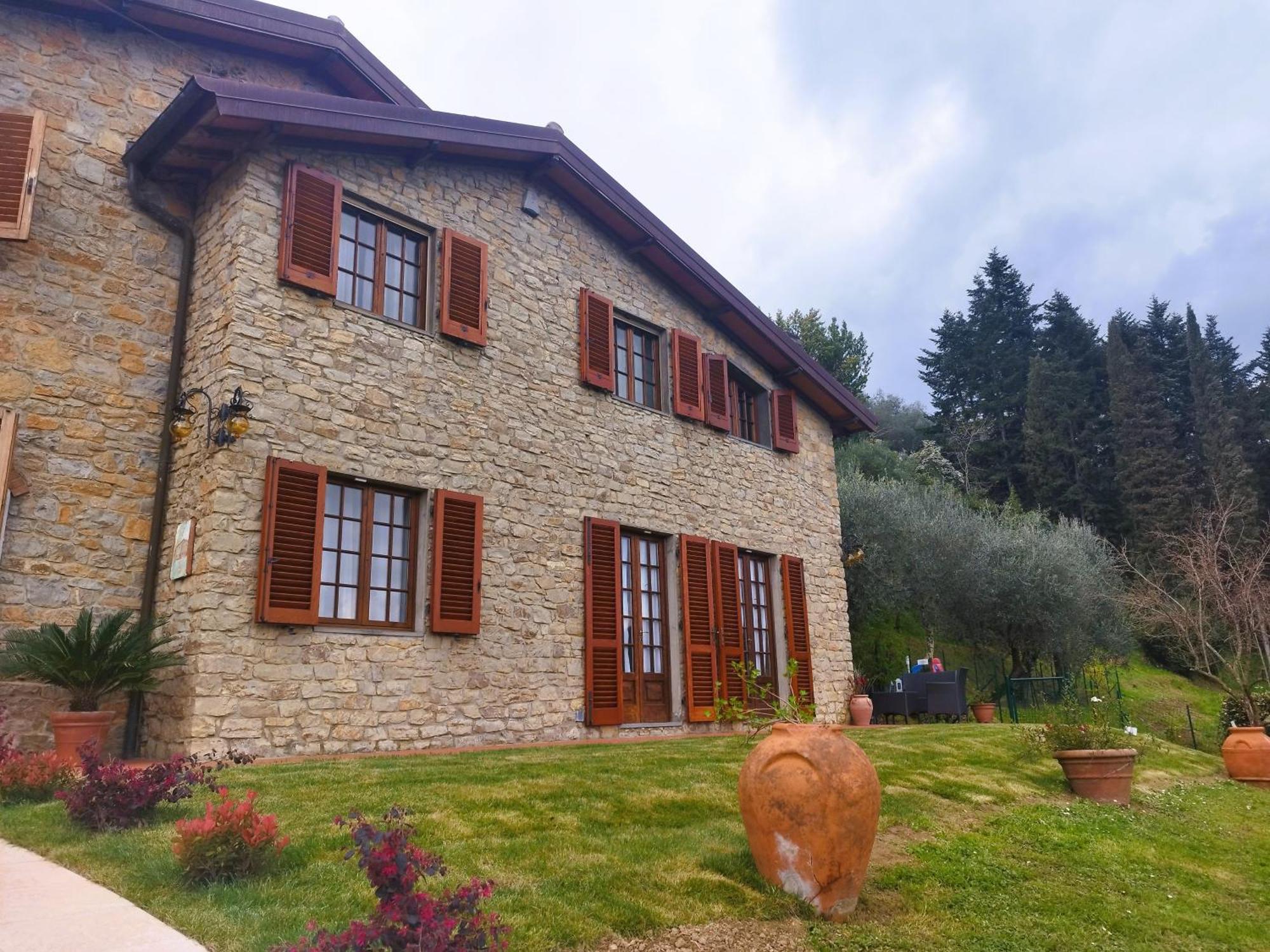 بيسيا Villa Camelia Tuscany المظهر الخارجي الصورة